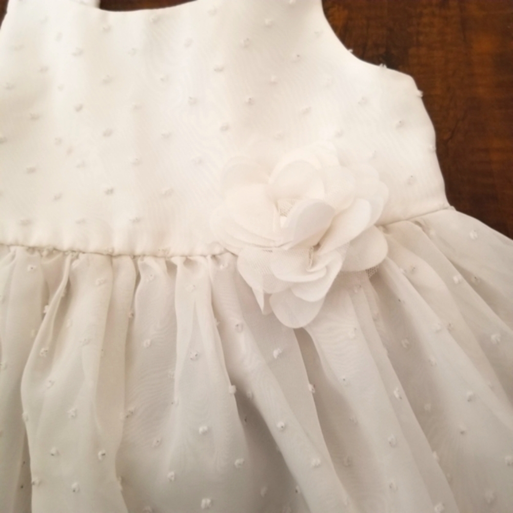 Lilt Girl's White Sleeveless Dotted Swiss Dress 6X - Picture 3 of 7